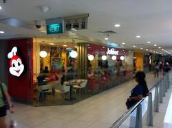 Lucky Plaza (D9), Shop House #601325641